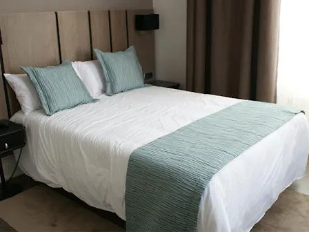 Hotel Bienestar Termas De 4*