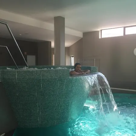 Bienestar Termas De 4* فيزيلا