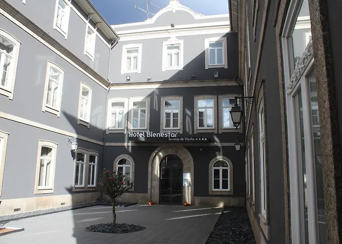 Hotel Bienestar Termas De 4*